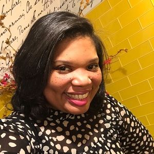 Meet your Posher, Pam